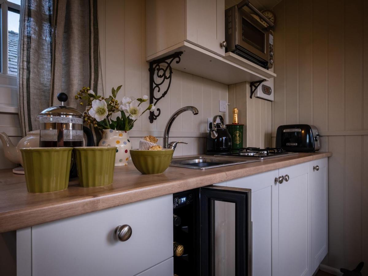 The Pleasant Hut At Mountpleasant Farm Villa Ulverston Eksteriør bilde